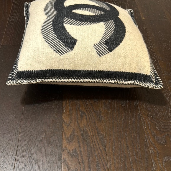 Chanel Black and Beige Pillow - Picture 8 of 10